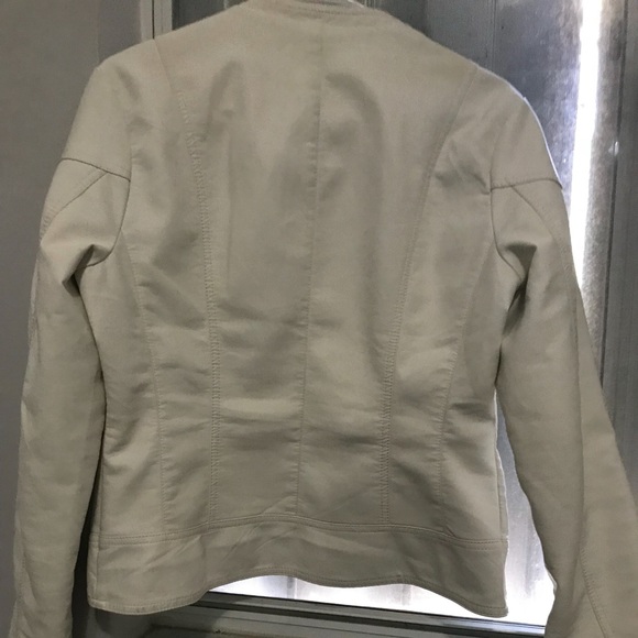guess jacket - Picture 3 of 4